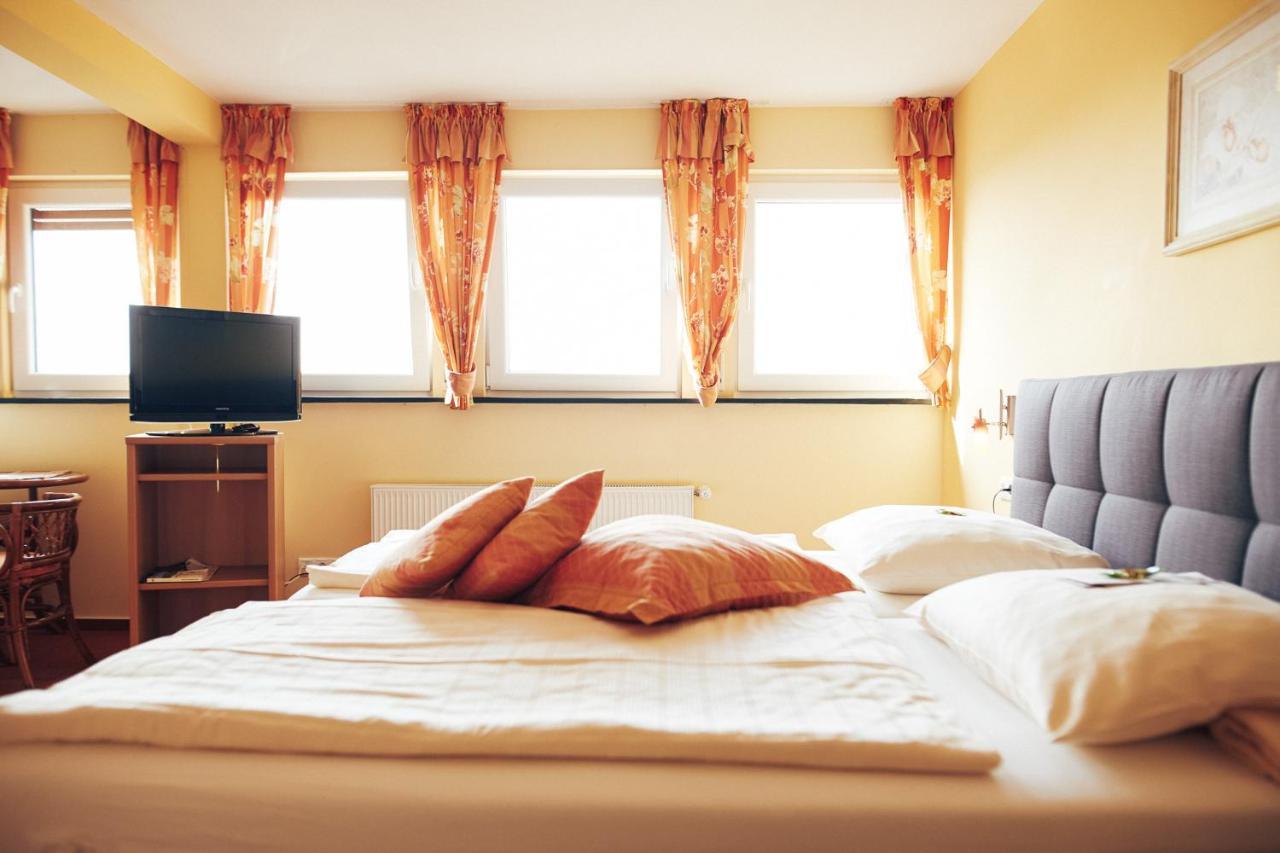 Fetz Das Loreley Hotel Dorscheid 外观 照片